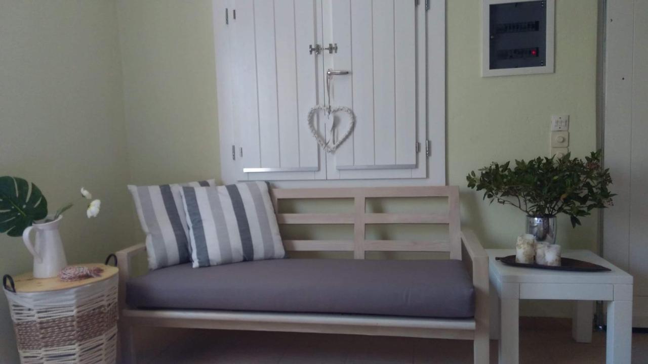 Olive Garden Guest House Kyparissia Exteriör bild