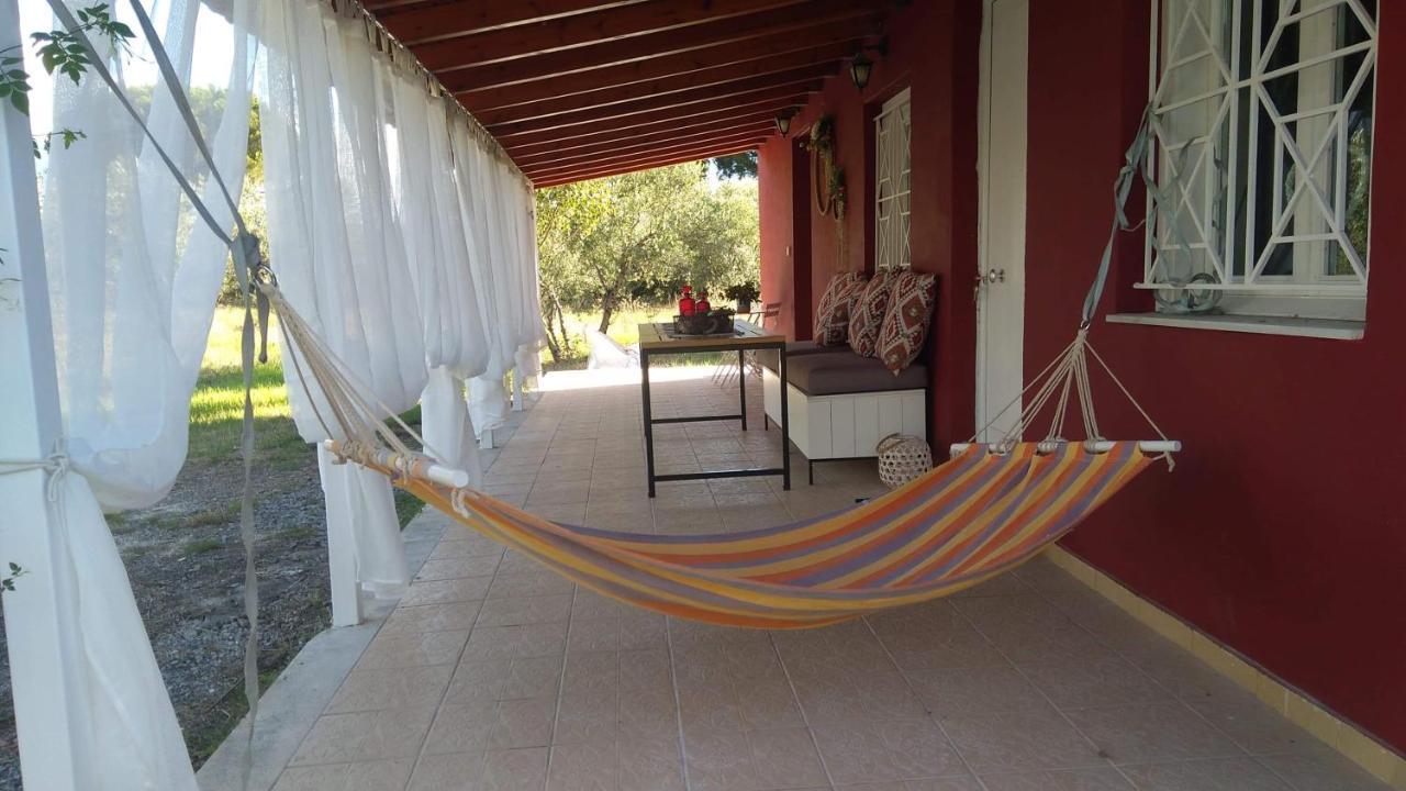 Olive Garden Guest House Kyparissia Exteriör bild