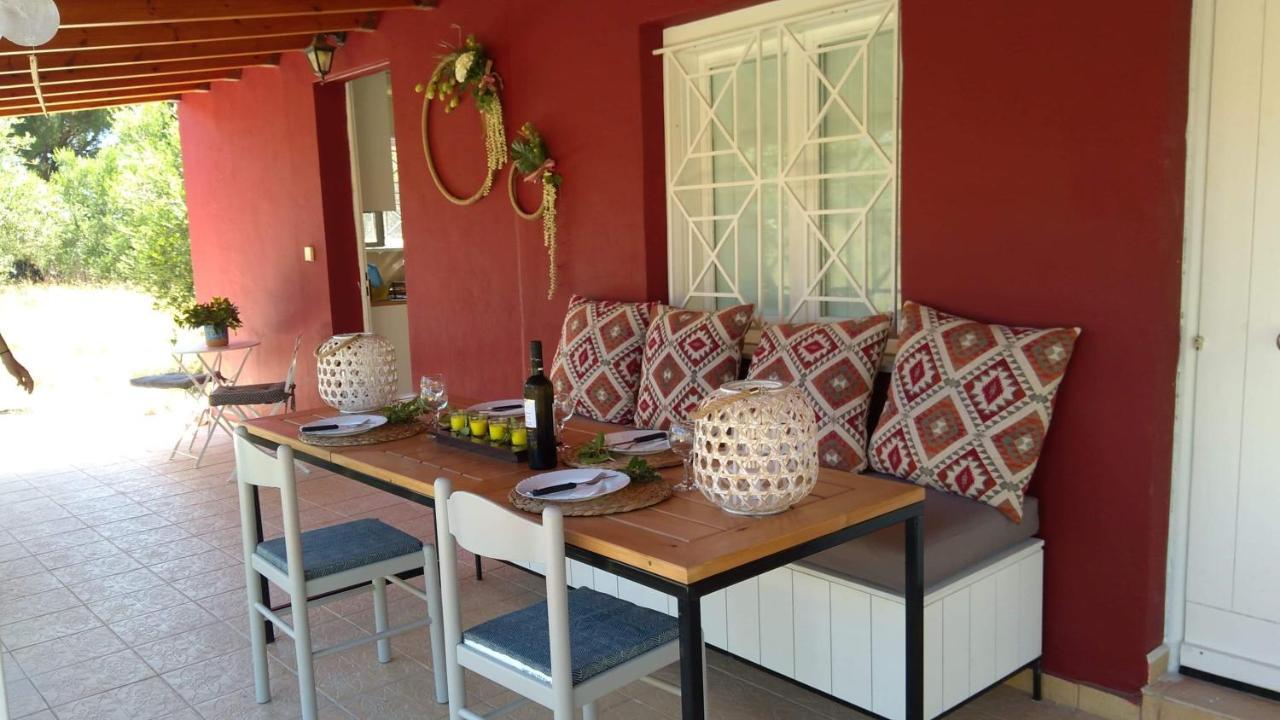 Olive Garden Guest House Kyparissia Exteriör bild